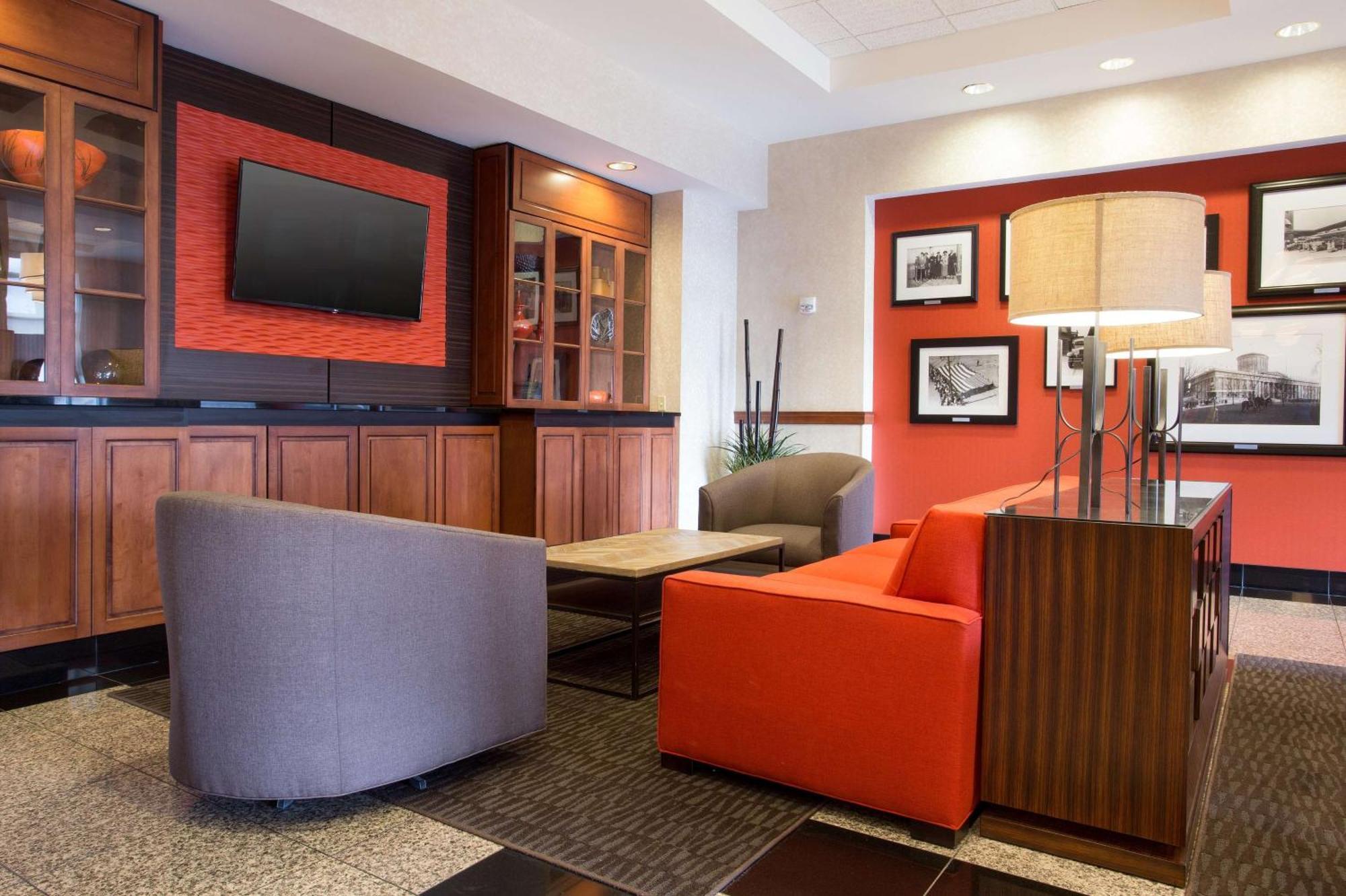 Drury Inn & Suites Columbus Гров Сити Экстерьер фото